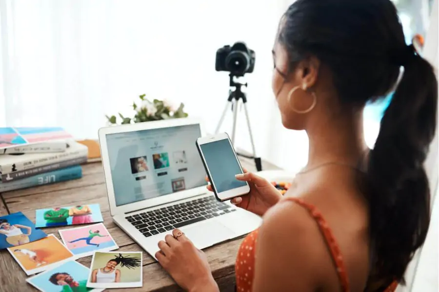 Importancia de identificar y conectar con el público correcto al crear contenido digital,